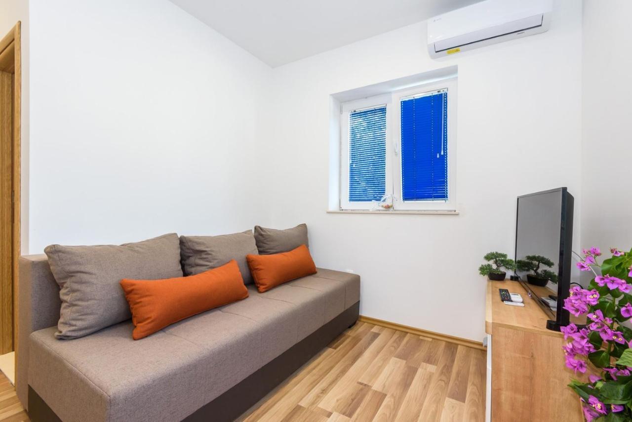 Apartment Dego Near Ploce, Riverfront, Parking Rogotin 外观 照片