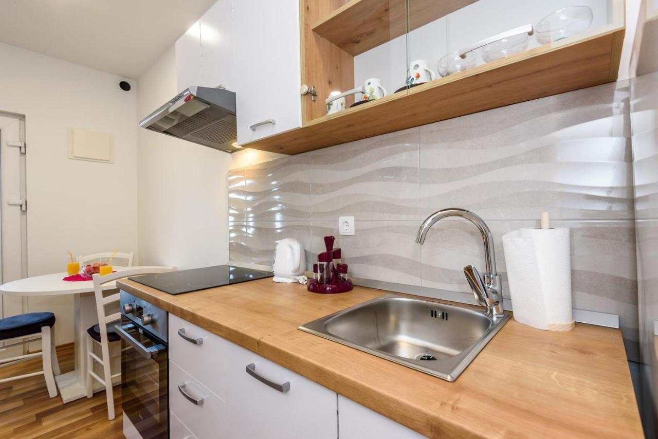 Apartment Dego Near Ploce, Riverfront, Parking Rogotin 外观 照片